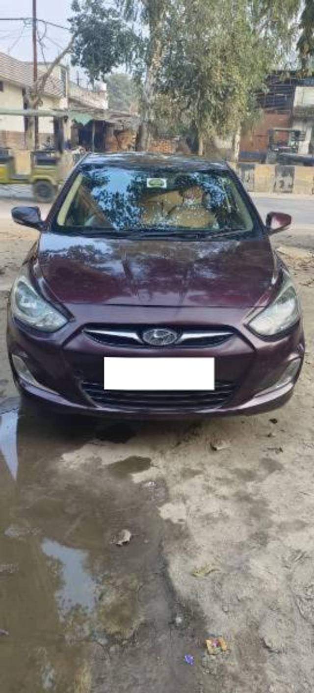 https://images10.gaadi.com/usedcar_image/4619973/original/processed_a499fabf-276c-4f3f-9577-5f429bb296cd.jpg?imwidth=6400