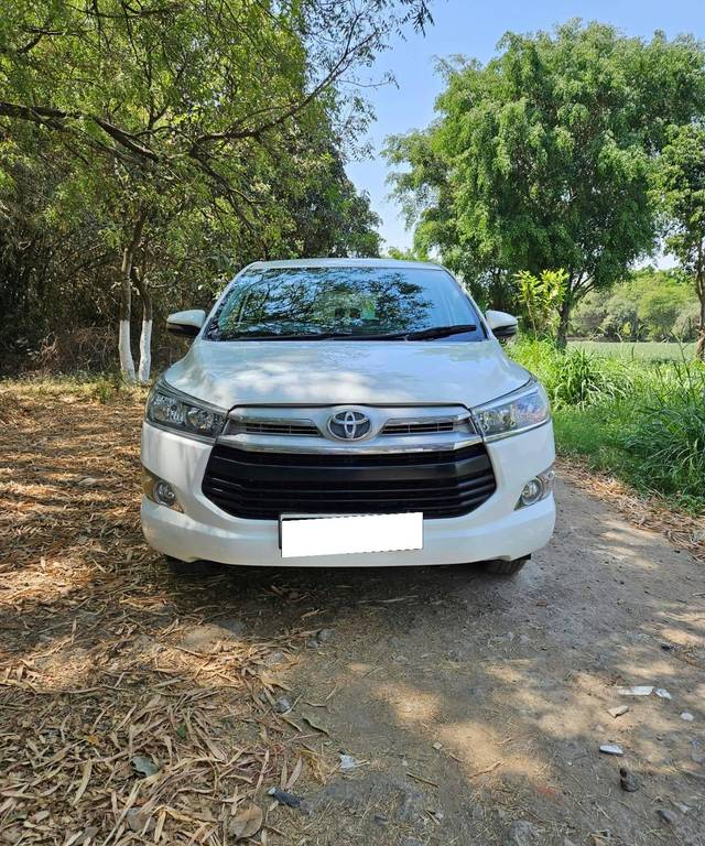 https://images10.gaadi.com/usedcar_image/4620002/original/processed_0fc2443d16c58f974f0ba6e421d80661.jpg?imwidth=6400