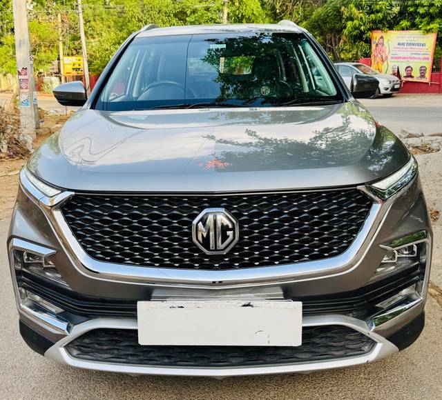https://images10.gaadi.com/usedcar_image/4620013/original/processed_f034c7319dc7b0b2bce64ae333f23d39.jpg?imwidth=6400