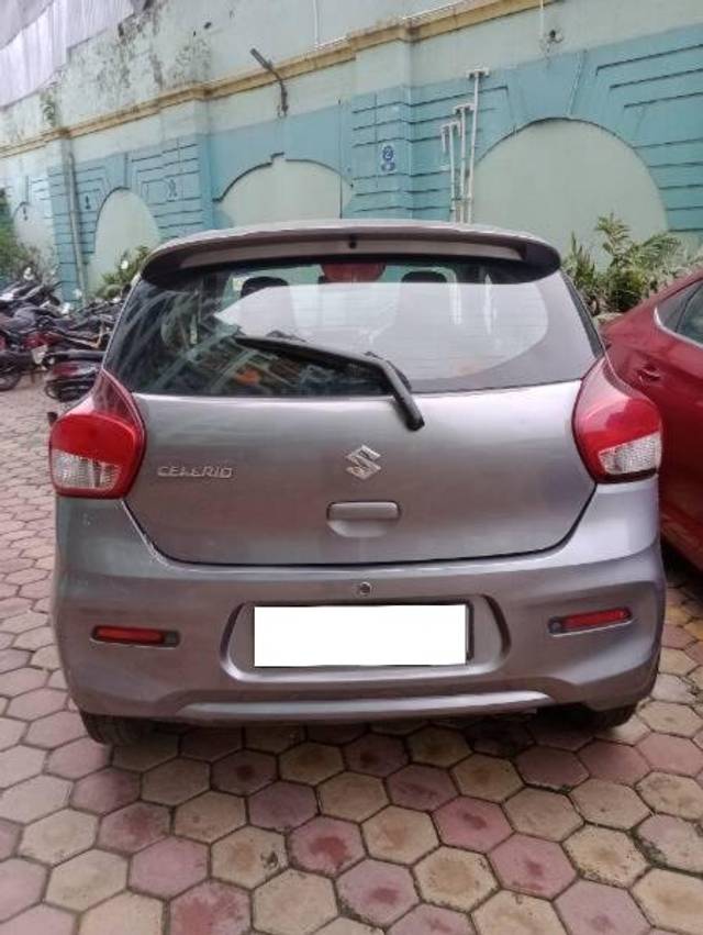 https://images10.gaadi.com/usedcar_image/4620024/original/processed_ff7d7915-d43a-42d9-973f-509daf0ddd52.jpg?imwidth=6400