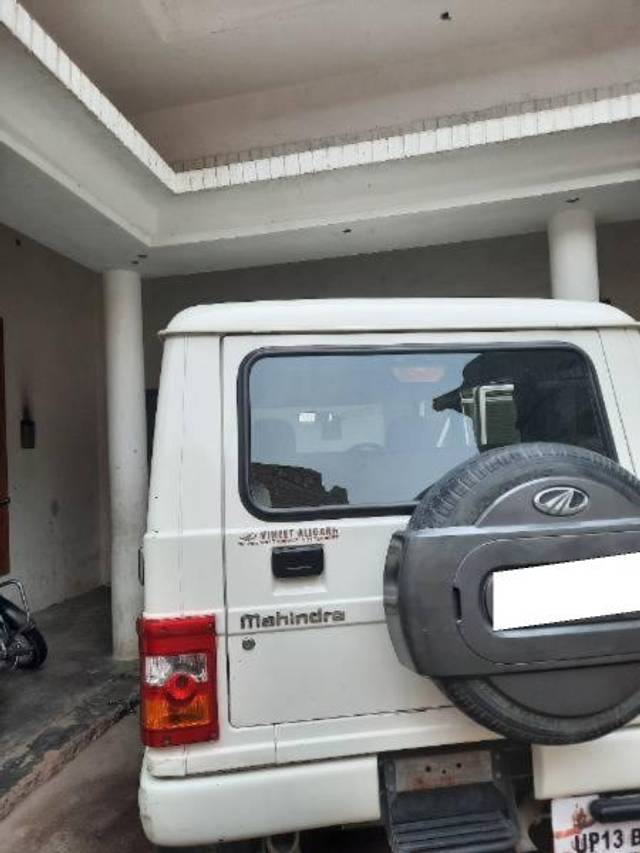 https://images10.gaadi.com/usedcar_image/4620076/original/processed_6715eecc-8c36-4932-9437-b1c12a7e5c32.jpg?imwidth=6400