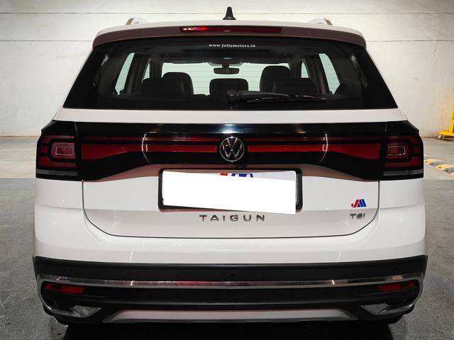 https://images10.gaadi.com/usedcar_image/4620079/original/processed_abd9e28d94e75ce2eff76895c6a552f9.jpg?imwidth=6402