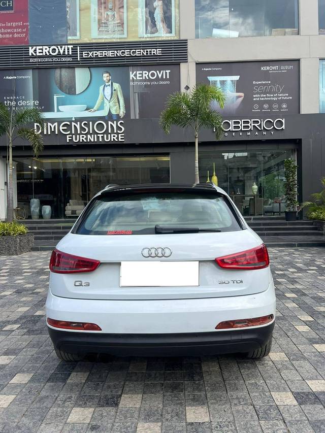 https://images10.gaadi.com/usedcar_image/4620098/original/processed_8c30fa664967b025dfe3ea1be0cd29f1.jpg?imwidth=6402