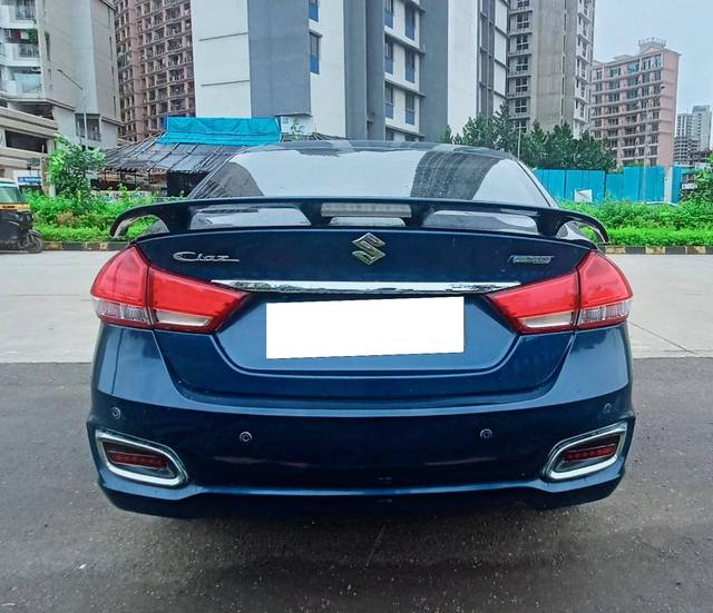 https://images10.gaadi.com/usedcar_image/4620106/original/processed_dac8eee22a01688848e7a1988654e9d4.jpg?imwidth=6401