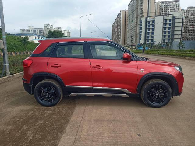 https://images10.gaadi.com/usedcar_image/4620117/original/processed_7906543b44f8a25617373f2dbebc1bdb.jpg?imwidth=6401