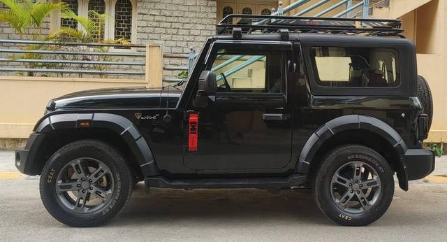 https://images10.gaadi.com/usedcar_image/4620145/original/processed_80711aaca0068f39aeda5f34562aef62.jpg?imwidth=6402