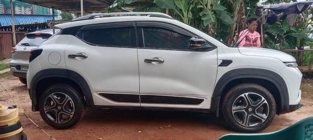 https://images10.gaadi.com/usedcar_image/4620165/original/processed_368e1f48-1324-47c6-975e-0c0018f25397.jpeg?imwidth=6401