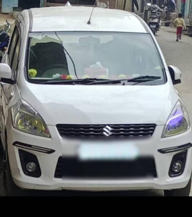https://images10.gaadi.com/usedcar_image/4620186/original/561b839d-e3f6-4643-9871-c2a72ed2e614.png?imwidth=6400