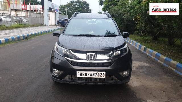 https://images10.gaadi.com/usedcar_image/4620264/original/cd1335c0340828dc63e56a6e1dab9b23.jpg?imwidth=6400