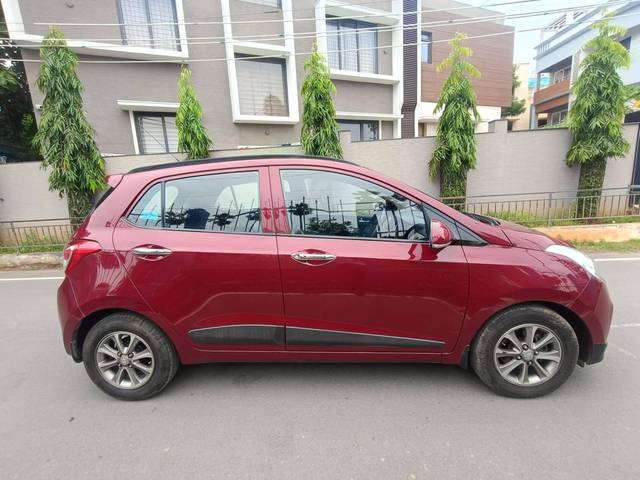 https://images10.gaadi.com/usedcar_image/4620285/original/processed_f54bd533a07af0ea582d43280574c3da.jpg?imwidth=6401