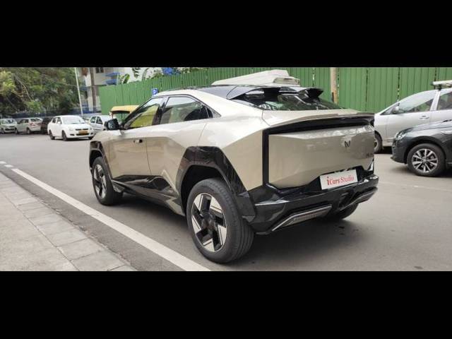 https://images10.gaadi.com/usedcar_image/4620288/original/e57cfbde1b09db5eae554bf53dc4af91.jpg?imwidth=6401