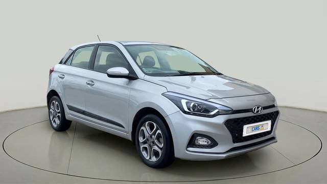 https://images10.gaadi.com/usedcar_image/4620307/original/0de0b5c4b19eb9ea2751566ee75c0859.jpg?imwidth=6400