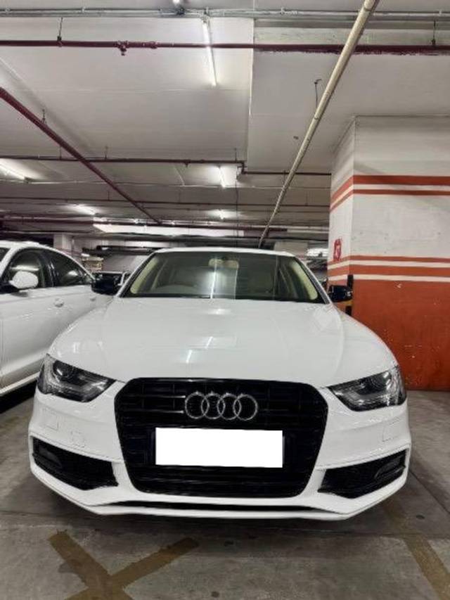 https://images10.gaadi.com/usedcar_image/4620308/original/processed_94c40b1f-345d-46f0-a317-4a9e7c32c4e5.jpeg?imwidth=6402