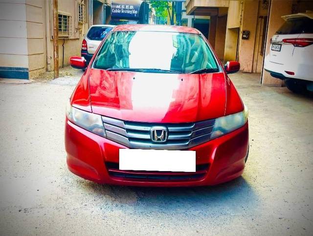https://images10.gaadi.com/usedcar_image/4620319/original/processed_d82e142f-8c3d-4759-a1ae-9bd7748c0ccd.jpeg?imwidth=6400