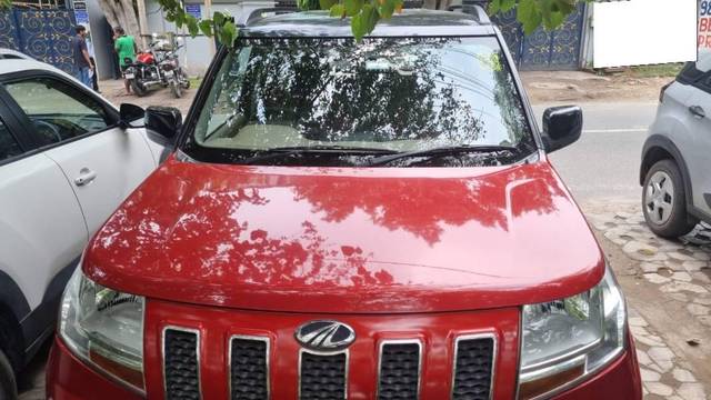 https://images10.gaadi.com/usedcar_image/4620380/original/processed_4f64040d-b20c-4230-b731-e33855154bd8.jpg?imwidth=6402