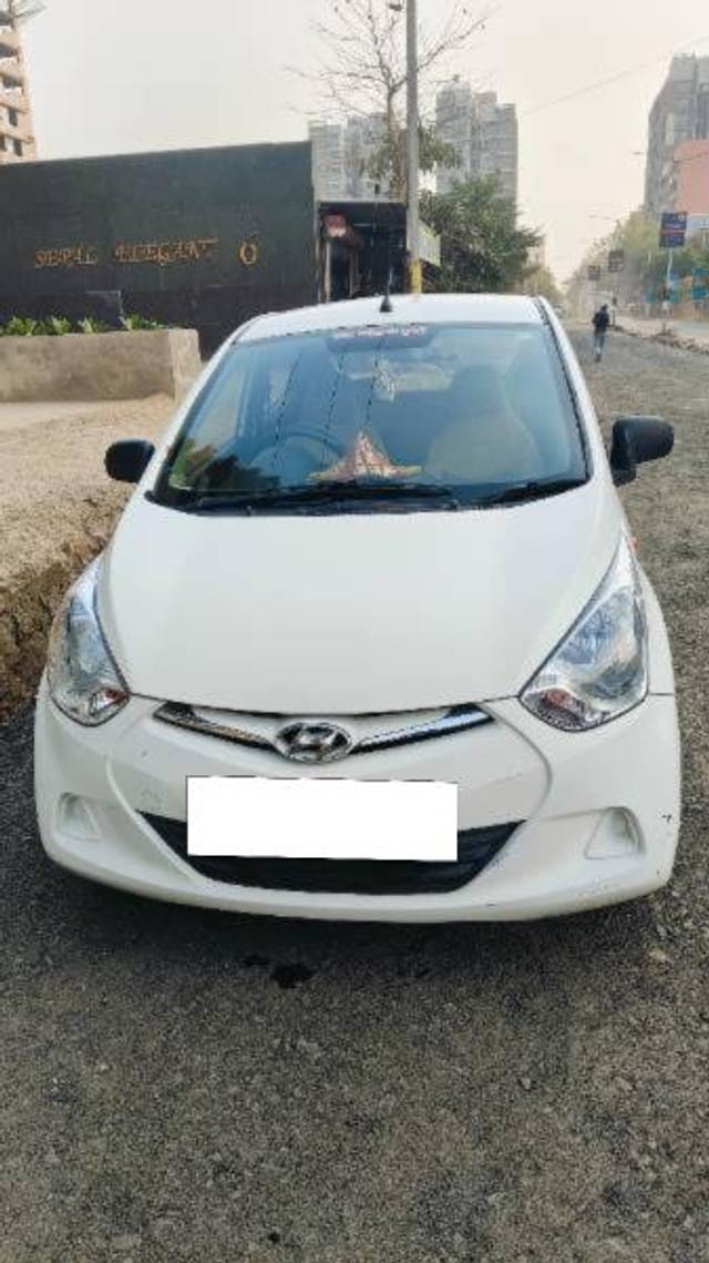 https://images10.gaadi.com/usedcar_image/4620426/original/processed_be72f400-ebd7-4f6d-8860-fdbcdf22d50d.jpg?imwidth=6400
