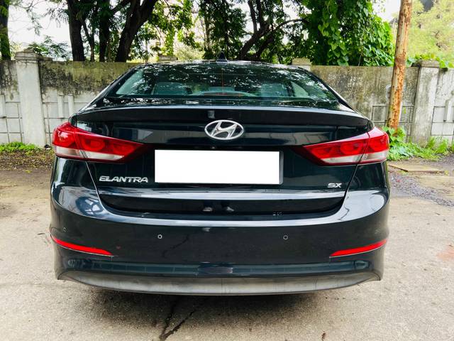 https://images10.gaadi.com/usedcar_image/4620431/original/processed_d741acf257058272daf90c694c8379a4.jpg?imwidth=6402