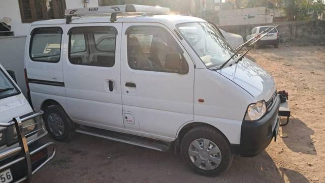 https://images10.gaadi.com/usedcar_image/4620492/original/processed_785c939b-14fd-4be0-971f-6f2b3a360f33.jpg?imwidth=6400