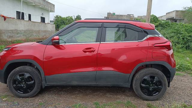 https://images10.gaadi.com/usedcar_image/4620507/original/20023c9ced0fb9b10e39bc7d63f782f0.jpg?imwidth=6402