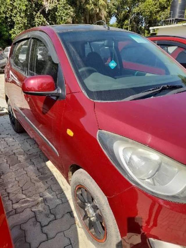 https://images10.gaadi.com/usedcar_image/4620527/original/processed_0d5b3375-fdce-4901-8b86-98aeca1bbe27.jpg?imwidth=6400