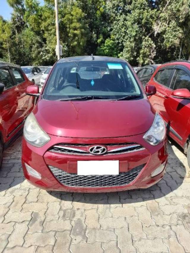 https://images10.gaadi.com/usedcar_image/4620527/original/processed_95ba36a1-5904-4e46-997c-c1fb808d00d0.jpg?imwidth=6402