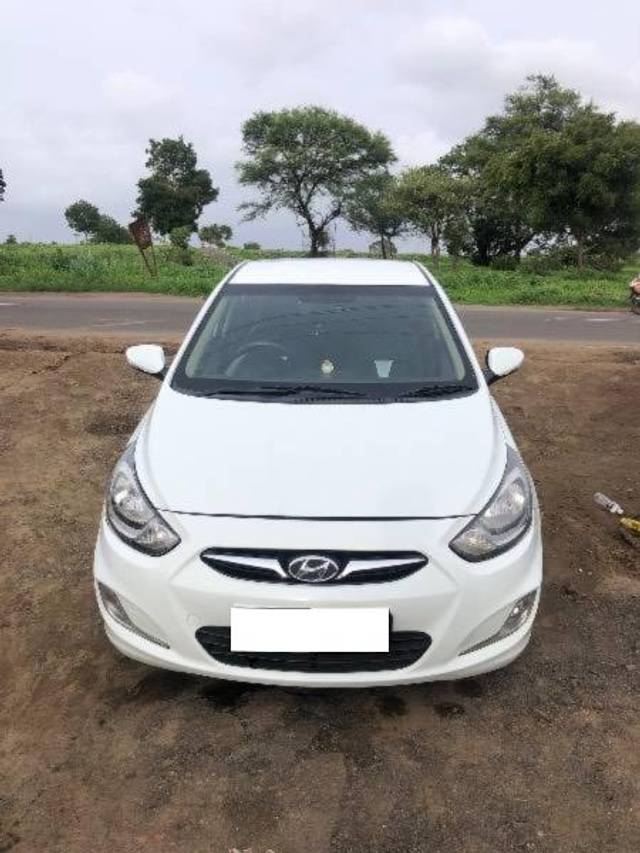 https://images10.gaadi.com/usedcar_image/4620535/original/processed_847eac19-5e58-4aaf-aad0-a0946b8232a9.jpeg?imwidth=6402