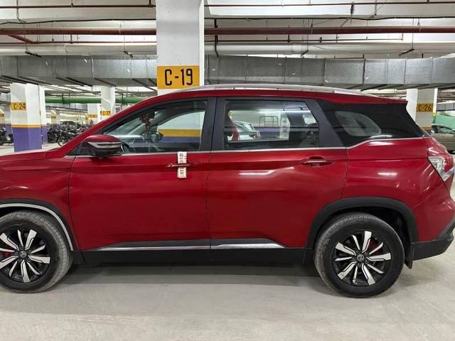 https://images10.gaadi.com/usedcar_image/4620554/original/processed_7c412189-c5b6-4916-8edc-a261f68ef19e.jpeg?imwidth=6400