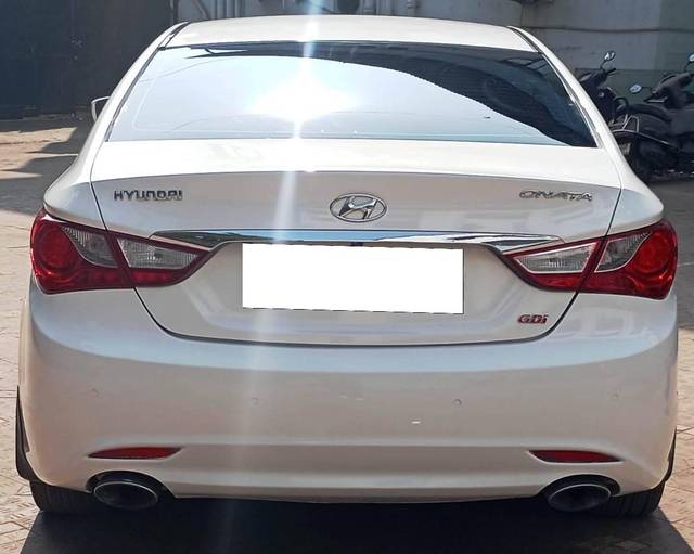 https://images10.gaadi.com/usedcar_image/4620581/original/processed_37a32bb6fd3fd604396806f4b197d351.jpeg?imwidth=6402