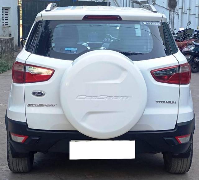 https://images10.gaadi.com/usedcar_image/4620584/original/processed_4f652d46309856bbbc06d4d4137517c7.jpeg?imwidth=6402