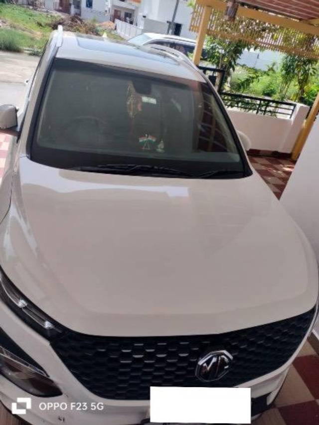 https://images10.gaadi.com/usedcar_image/4620607/original/processed_bbe7b19d-b470-41e2-89ca-8205c9af85d3.jpeg?imwidth=6400