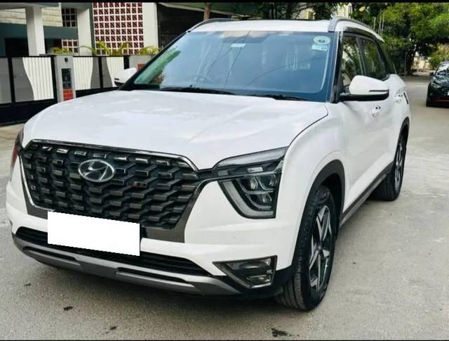 https://images10.gaadi.com/usedcar_image/4620623/original/processed_7d7e05e7-cd43-4a22-bffe-85d1a5b981d8.jpg?imwidth=6400