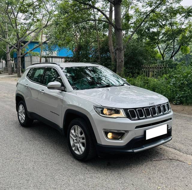 https://images10.gaadi.com/usedcar_image/4620677/original/processed_99a5411128b020032319a8881e1ce548.jpg?imwidth=6400