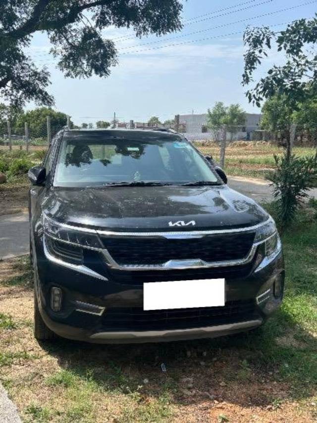 https://images10.gaadi.com/usedcar_image/4620684/original/processed_848e73bf-846d-4f53-89e2-e7d7b2941bd6.jpeg?imwidth=6400
