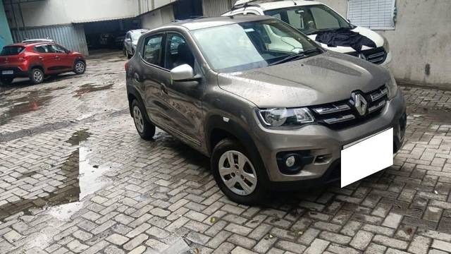 https://images10.gaadi.com/usedcar_image/4620697/original/processed_162959f0-0500-49f9-bfe4-3bd9ac18214b.jpeg?imwidth=6400