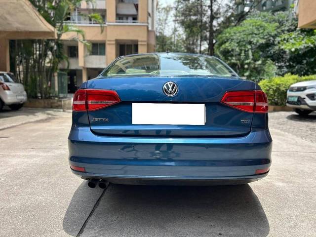 https://images10.gaadi.com/usedcar_image/4620699/original/processed_c0b1195e54b5279375d389544b435f87.jpg?imwidth=6401