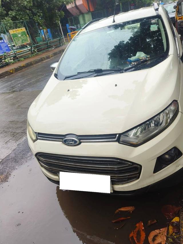 https://images10.gaadi.com/usedcar_image/4620734/original/processed_f7ae2224-6bff-41de-aa1c-b13000d75526.jpg?imwidth=6400