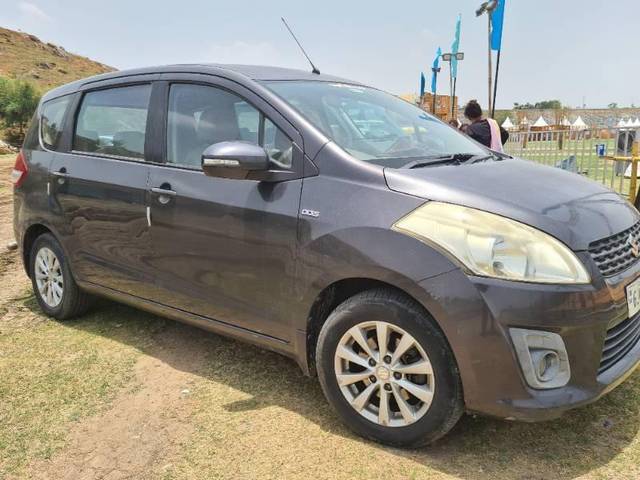 https://images10.gaadi.com/usedcar_image/4620756/original/processed_4127fa0f-3b97-4ec5-a6a8-9253a8ca3b8b.jpg?imwidth=6401
