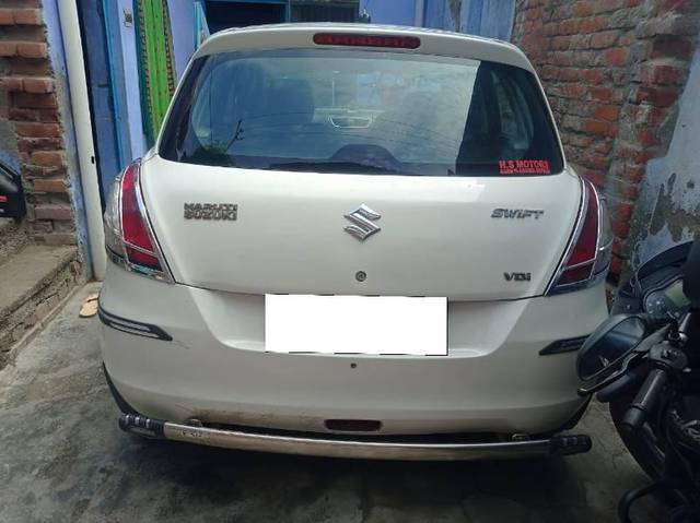 https://images10.gaadi.com/usedcar_image/4620761/original/processed_ecdedd78-0f8d-4322-bac6-4ad68c018ab0.jpg?imwidth=6401