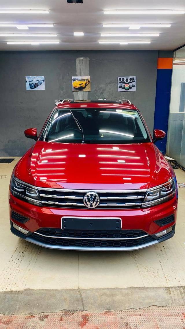 https://images10.gaadi.com/usedcar_image/4620771/original/processed_b6a23d06-d1ca-4939-a974-0f6f0668aa79.jpg?imwidth=6400