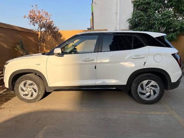 https://images10.gaadi.com/usedcar_image/4620775/original/processed_b208b521-d861-478a-ab91-fad63a75e741.jpeg?imwidth=6402