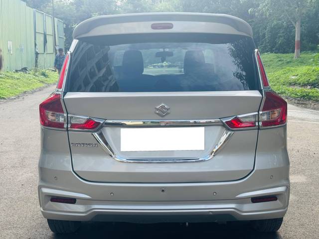 https://images10.gaadi.com/usedcar_image/4620784/original/processed_46b78a20481b0e9b38a55f4549929758.jpg?imwidth=6402