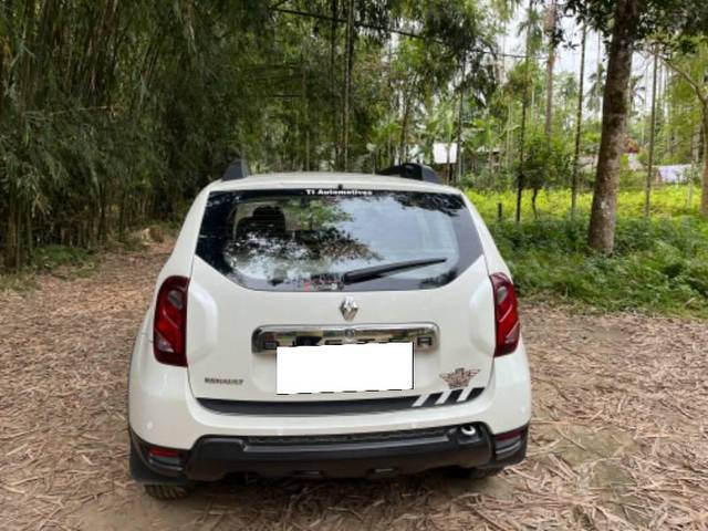https://images10.gaadi.com/usedcar_image/4620820/original/processed_7215be32-3724-4faf-b0bb-958b423d3e55.jpeg?imwidth=6401
