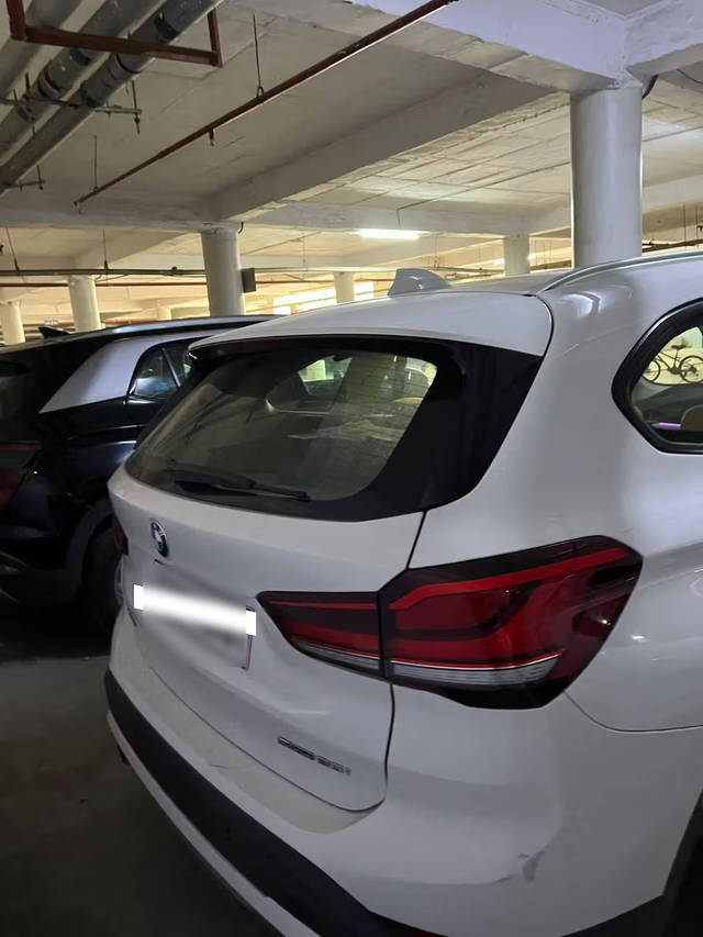 https://images10.gaadi.com/usedcar_image/4620869/original/c16d7faf-dde4-472b-ba54-e7061f3e9ab6.png?imwidth=6401