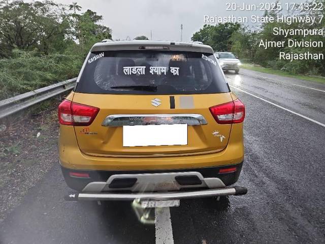 https://images10.gaadi.com/usedcar_image/4620878/original/processed_e0ea18a4-0d99-485b-80b4-19f2607063da.jpg?imwidth=6401