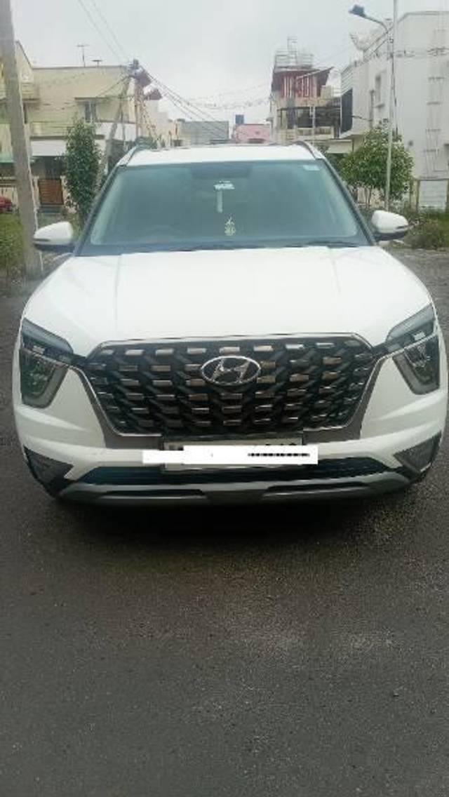 https://images10.gaadi.com/usedcar_image/4620928/original/processed_98a9d34f-f104-488f-925a-7769645d3cba.jpg?imwidth=6400