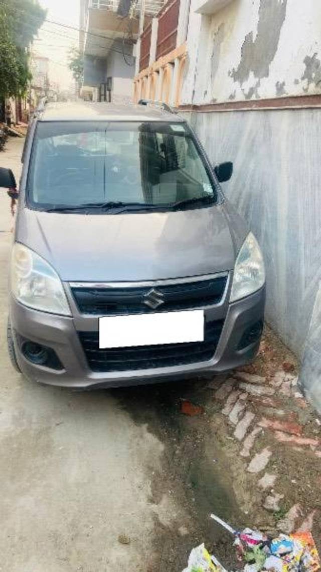 https://images10.gaadi.com/usedcar_image/4620929/original/processed_1b5241c0-5df9-421b-861c-86d6aef27c48.jpeg?imwidth=6400