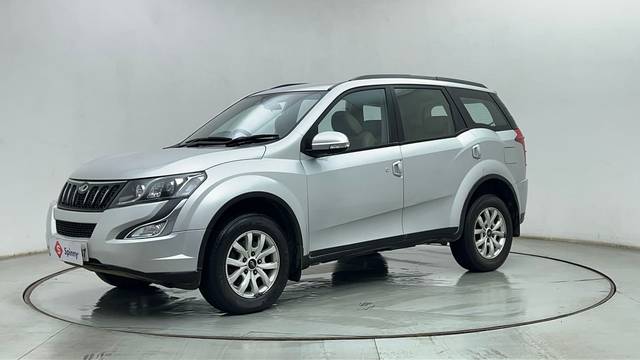 https://images10.gaadi.com/usedcar_image/4620944/original/19fbde98cadc2f2cfb851e9284c20b3d.JPG?imwidth=6400