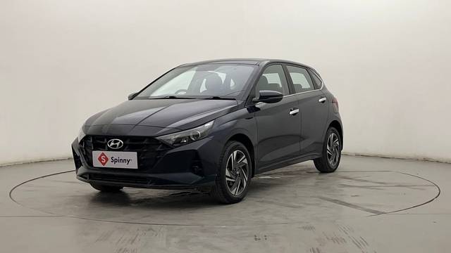 https://images10.gaadi.com/usedcar_image/4620951/original/d4d7f8808d6f4b22dc2be13e1dbe1435.JPG?imwidth=6400