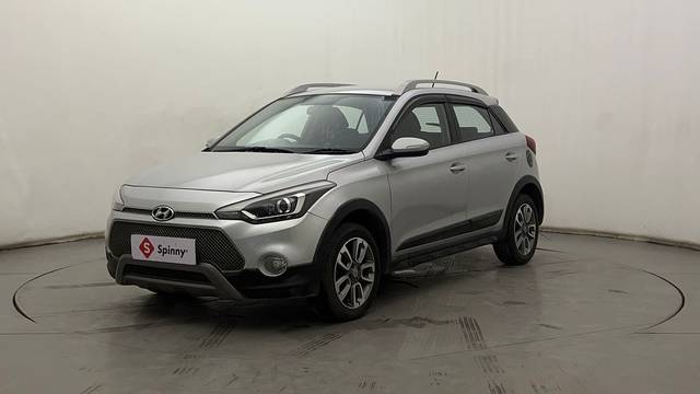 https://images10.gaadi.com/usedcar_image/4620959/original/77d0fd76cb183dfcd5edf37b19dd9385.JPG?imwidth=6400