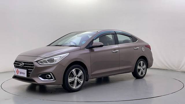 https://images10.gaadi.com/usedcar_image/4620974/original/ae28292d4d6e2fa6eebefadf5e7ab269.JPG?imwidth=6400